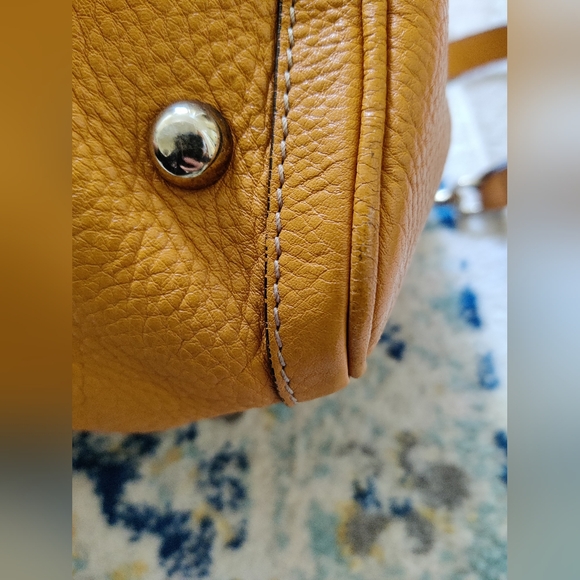 Gucci Tan Leather Tote Bag with Red and Green Stripe - Picture 9 of 16